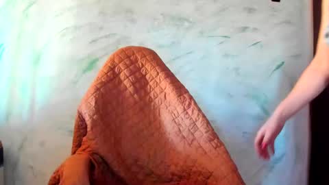 valentina online show from 12-18-24, 08:20