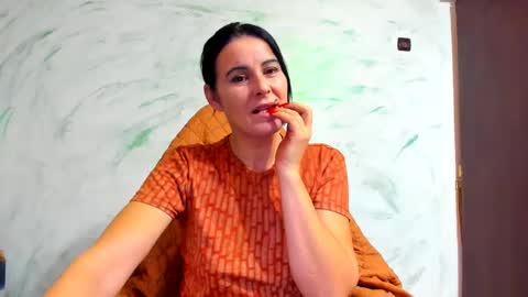 valentina online show from 12-18-24, 02:38