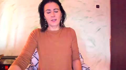 valentina online show from 12-21-24, 08:39