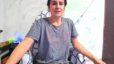 valentina online show from 12-24-24, 11:28