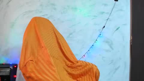 valentina online show from 01-02-25, 11:09