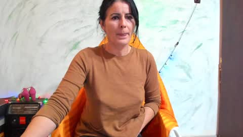 valentina online show from 01-03-25, 10:31