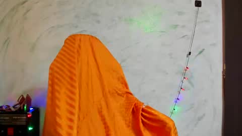 valentina online show from 01-05-25, 07:28