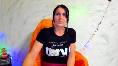 valentina online show from 02-04-25, 05:01