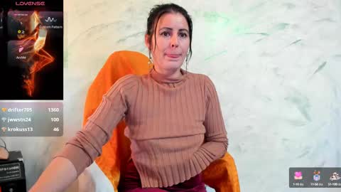 valentina online show from 02-11-25, 10:48