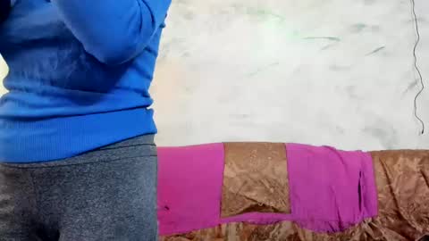 valentina online show from 02-21-25, 08:29