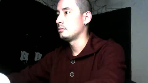 vampireathome online show from 11-18-25, 03:45