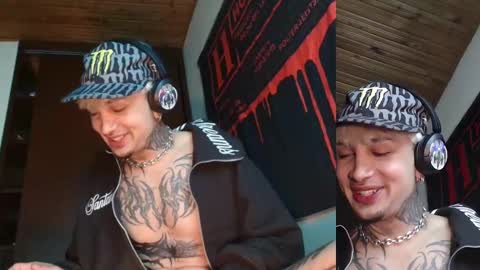 david guzman i model independenthelp me with a thumbs up online show from 02-26-25, 07:09