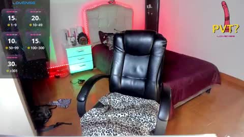 Valeria online show from 02-16-25, 01:47