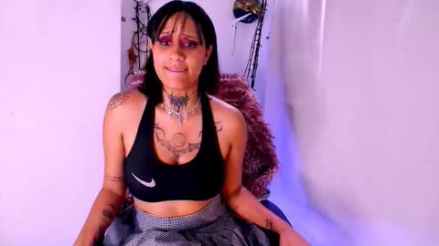 vampirita301 online show from 10-15-25, 09:20