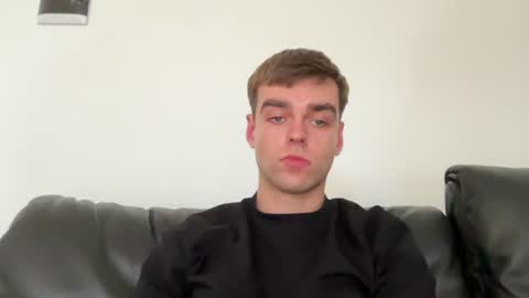 Snapshot of vamprocky chatting on 06-16-26, 01:14 vamprocky online show from 06-16-26, 01:14