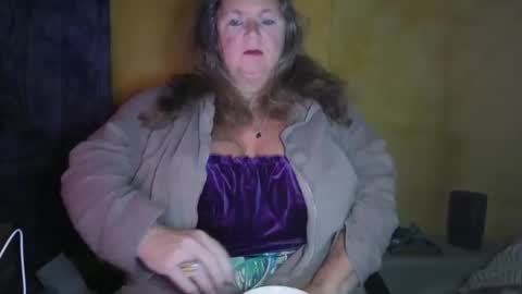 vampwoman online show from 02-16-26, 08:54