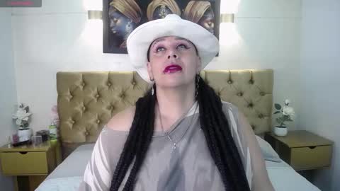 Snapshot of vampy_bael chatting on 10-25-25, 08:03 Vampy Bael online show from 10-25-25, 08:03