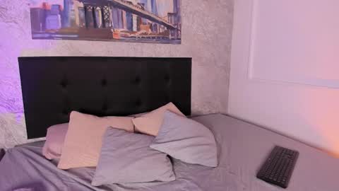 Van  online show from 03-11-26, 08:59