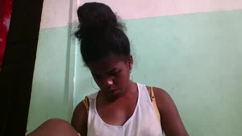 Snapshot of vanafiry chatting on 01-14-25, 08:41 vanafiry online show from 01-14-25, 08:41