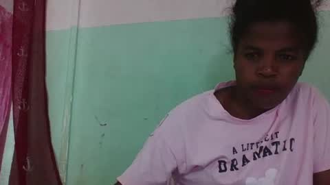 Snapshot of vanafiry chatting on 01-26-25, 03:25 vanafiry online show from 01-26-25, 03:25