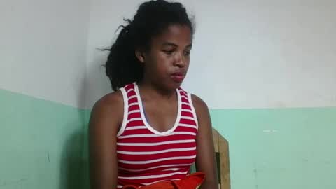 Snapshot of vanafiry chatting on 02-08-25, 10:07 vanafiry online show from 02-08-25, 10:07