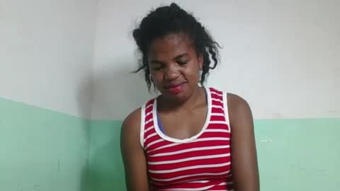 Snapshot of vanafiry chatting on 02-08-25, 02:05 vanafiry online show from 02-08-25, 02:05