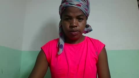 Snapshot of vanafiry chatting on 02-10-25, 04:19 vanafiry online show from 02-10-25, 04:19