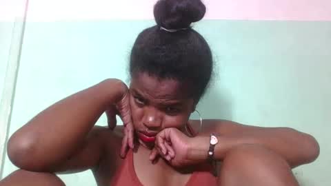 Snapshot of vanafiry chatting on 02-13-25, 12:00 vanafiry online show from 02-13-25, 12:00