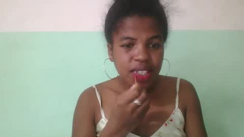 Snapshot of vanafiry chatting on 02-27-25, 09:32 vanafiry online show from 02-27-25, 09:32