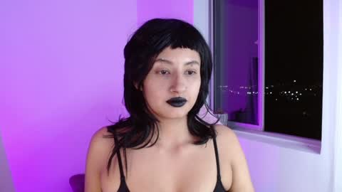 Snapshot of vandalovee chatting on 01-18-25, 09:13 Babi Alu online show from 01-18-25, 09:13