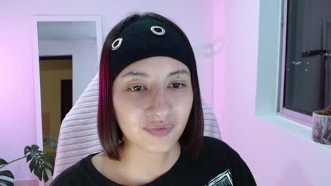 Snapshot of vandalovee chatting on 01-22-25, 07:35 Babi Alu online show from 01-22-25, 07:35