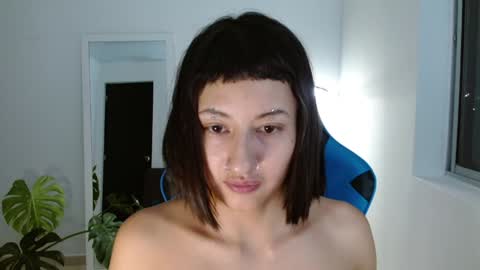 Snapshot of vandalovee chatting on 01-23-25, 08:25 Babi Alu online show from 01-23-25, 08:25