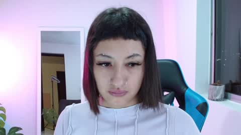 Snapshot of vandalovee chatting on 01-24-25, 04:59 Babi Alu online show from 01-24-25, 04:59