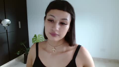 Snapshot of vandalovee chatting on 01-24-25, 09:47 Babi Alu online show from 01-24-25, 09:47