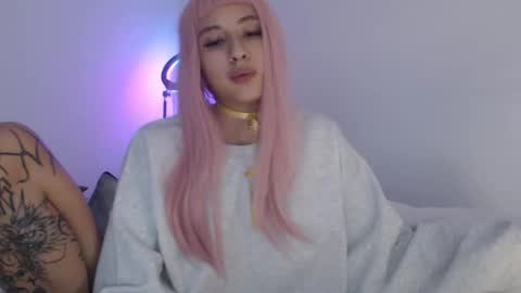 Snapshot of vandalovee chatting on 02-24-25, 09:32 Babi Alu online show from 02-24-25, 09:32