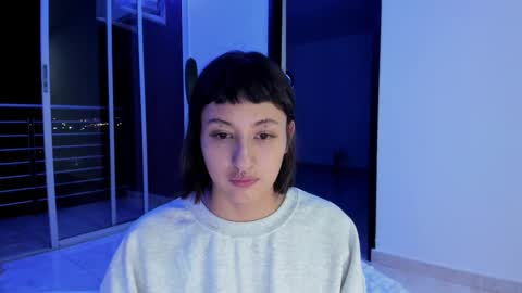 Snapshot of vandalovee chatting on 03-08-25, 06:10 Babi Alu online show from 03-08-25, 06:10