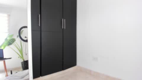 Snapshot of vandalovee chatting on 09-13-25, 07:02 Babi Alu online show from 09-13-25, 07:02