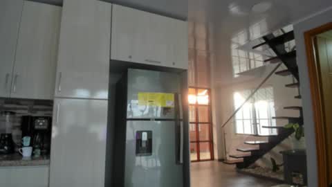 Snapshot of vandalovee chatting on 10-01-25, 11:27 Babi Alu online show from 10-01-25, 11:27