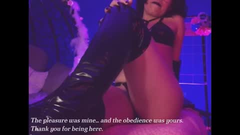 Vanelope online show from 10-16-25, 07:04