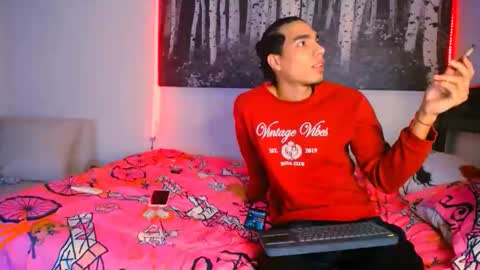 Snapshot of vanelope_0 chatting on 01-16-26, 02:48 Vanelope online show from 01-16-26, 02:48