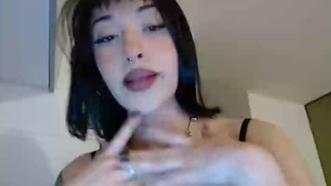 Vans online show from 02-06-26, 06:07