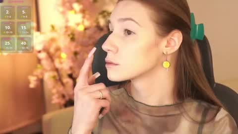 Snapshot of vanessa__lui chatting on 02-22-26, 03:54 Vanessa online show from 02-22-26, 03:54