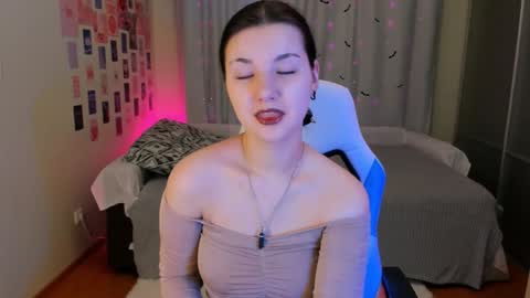 Vanessa online show from 02-02-25, 09:45