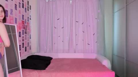 Vanessa online show from 03-18-26, 05:43