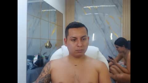 vanessa online show from 04-23-26, 07:27