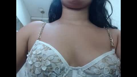 vanessa online show from 06-13-26, 07:01