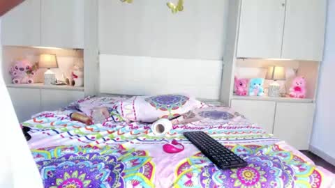 Vanessa online show from 07-23-26, 01:58