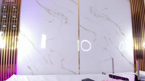 Vanessa online show from 04-03-26, 08:18