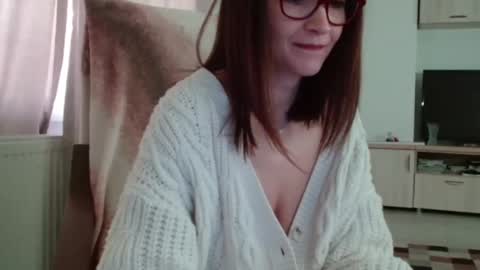 Snapshot of vanessalarahot chatting on 01-10-25, 02:13 Vanessa online show from 01-10-25, 02:13