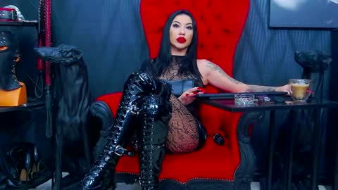 Snapshot of vanessamorningstar1 chatting on 12-29-24, 01:56 Miss Vanessa online show from 12-29-24, 01:56