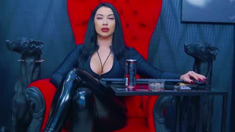 Snapshot of vanessamorningstar1 chatting on 02-04-25, 10:13 Miss Vanessa online show from 02-04-25, 10:13