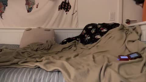 Vanessa  online show from 03-25-26, 07:25