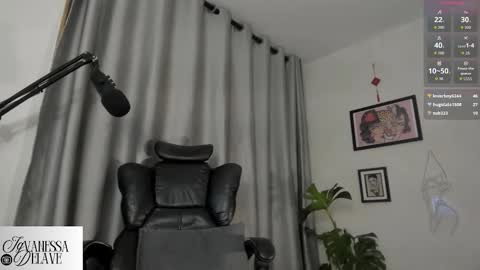 Vanessa online show from 10-04-25, 02:53