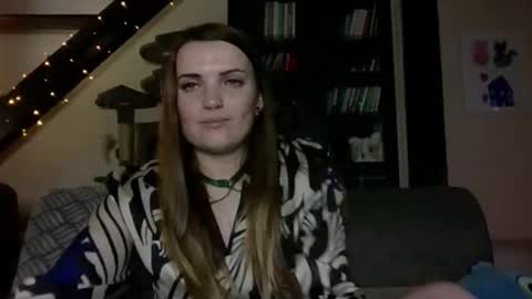 Snapshot of vanessaseduce chatting on 03-26-26, 10:10 Vanessa online show from 03-26-26, 10:10